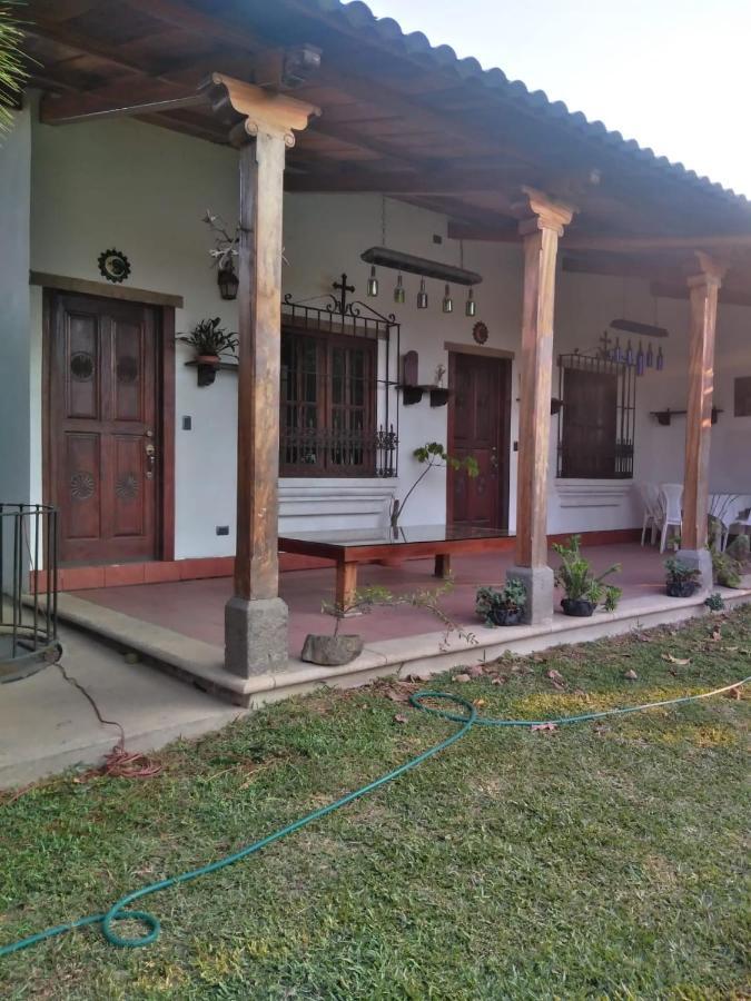 Cafe Jardin De Los Suenos Apartamento Antigua Exterior foto